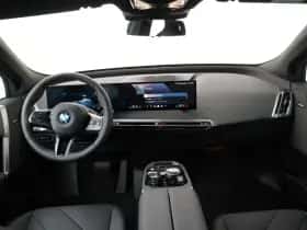 BMW iX (2026) thumbnail 5