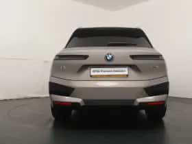BMW iX (2026) thumbnail 10