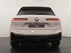 BMW iX (2026) thumbnail 9