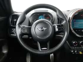MINI Countryman (2021) thumbnail 2
