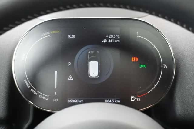 MINI Countryman (2021) thumbnail 3