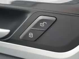 BMW X3 (2023) thumbnail 18