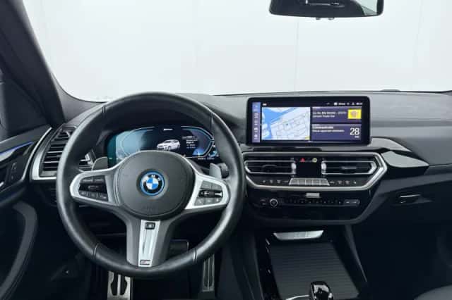BMW X3 (2023) thumbnail 5