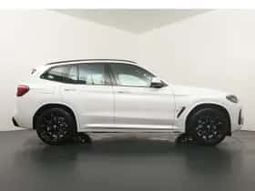 BMW X3 (2023) thumbnail 8