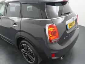 MINI Countryman (2019) thumbnail 28