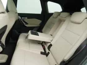 BMW iX1 (2025) thumbnail 14