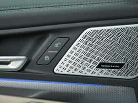 BMW iX1 (2025) thumbnail 18