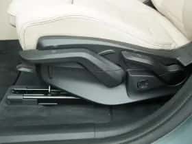 BMW iX1 (2025) thumbnail 24