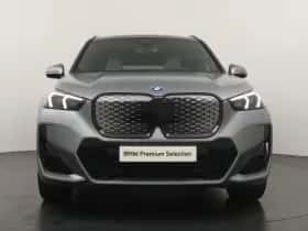 BMW iX1 (2025) thumbnail 6