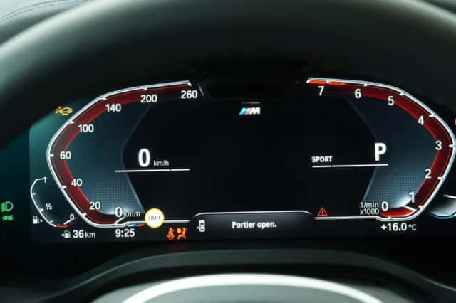 BMW X4 (2026) thumbnail 3