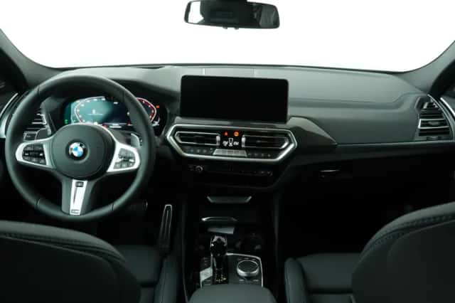 BMW X4 (2026) thumbnail 5