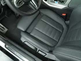 BMW i4 (2023) thumbnail 13