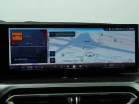 BMW i4 (2023) thumbnail 16
