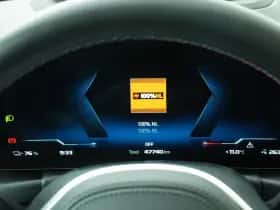 BMW i4 (2023) thumbnail 3