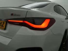 BMW i4 (2023) thumbnail 28