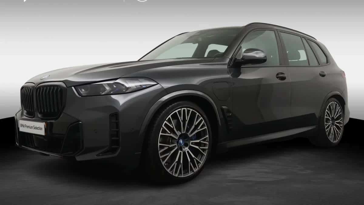 BMW X5 (2024) — foto 1