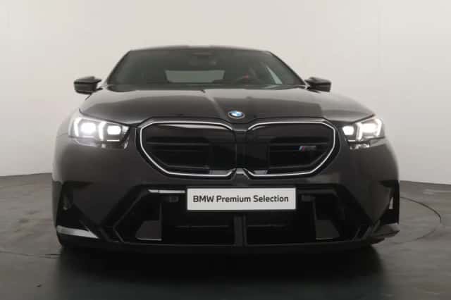BMW M5 (2025) thumbnail 5