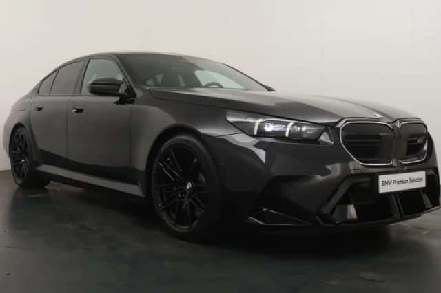 BMW M5 (2025) thumbnail 6