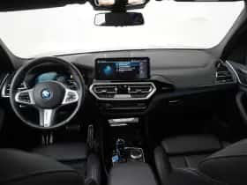BMW iX3 (2021) thumbnail 2