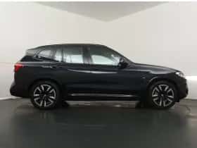 BMW iX3 (2021) thumbnail 5