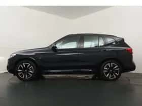 BMW iX3 (2021) thumbnail 9