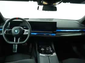 BMW i5 (2026) thumbnail 2
