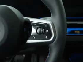 BMW i5 (2026) thumbnail 18