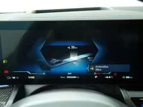 BMW i5 (2026) thumbnail 3