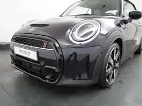 MINI Cabrio (2023) thumbnail 28