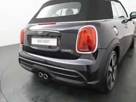 MINI Cabrio (2023) thumbnail 30