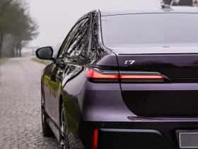 BMW i7 (2025) thumbnail 12