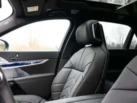 BMW i7 (2025) thumbnail 17