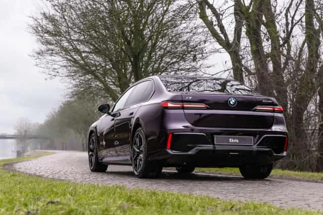 BMW i7 (2025) thumbnail 3