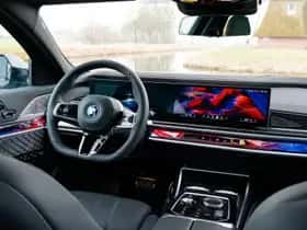 BMW i7 (2025) thumbnail 29