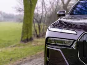 BMW i7 (2025) thumbnail 5