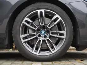 BMW i5 (2025) thumbnail 6
