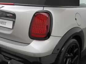 MINI Cabrio (2025) thumbnail 31