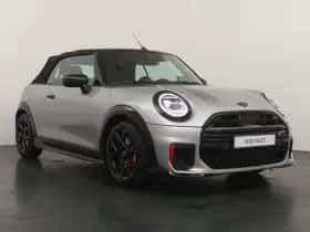 MINI Cabrio (2025) thumbnail 7