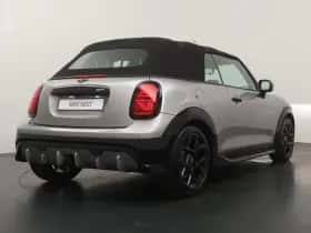 MINI Cabrio (2025) thumbnail 9