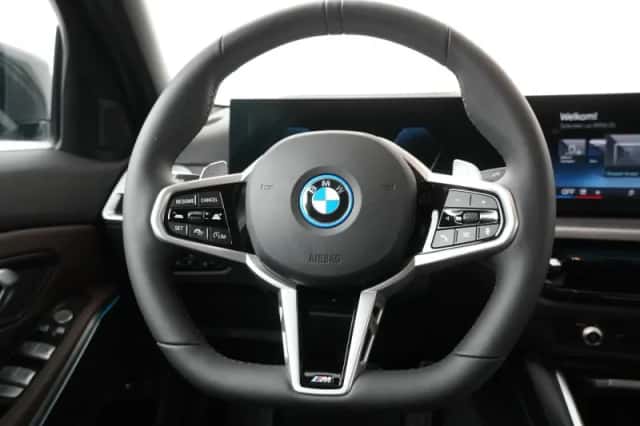 BMW 3-Serie (2026) thumbnail 2
