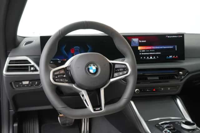 BMW i4 (2026) thumbnail 2