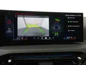 BMW i4 (2026) thumbnail 17