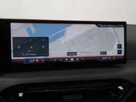 BMW i4 (2026) thumbnail 18