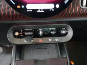 MINI Countryman (2026) thumbnail 15