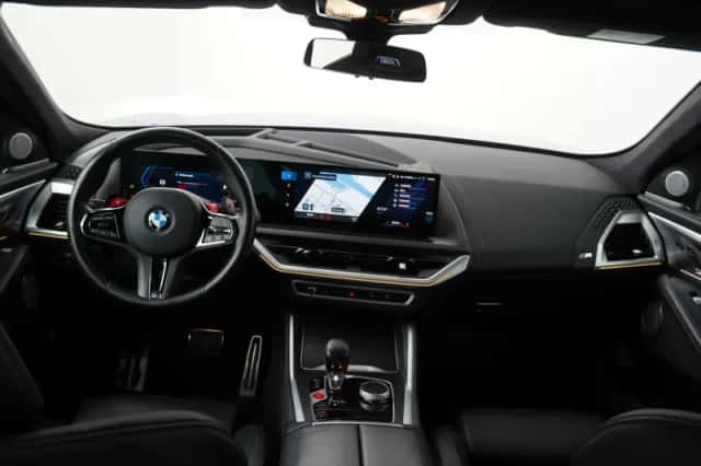 BMW XM (2023) thumbnail 5