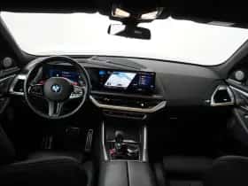 BMW XM (2023) thumbnail 5