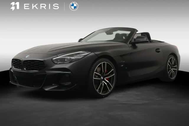 BMW Z4 (2026) thumbnail 1