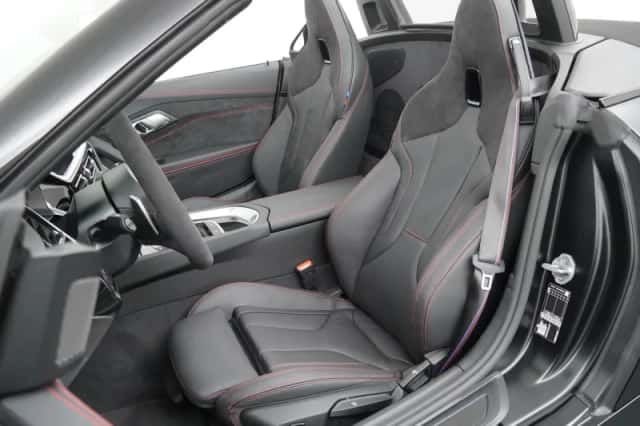 BMW Z4 (2026) thumbnail 4