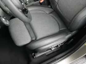 MINI Countryman (2019) thumbnail 13