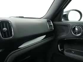 MINI Countryman (2019) thumbnail 23